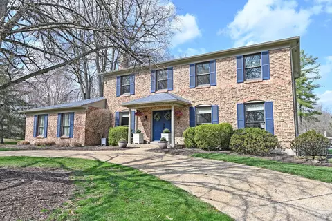 8736 Tiburon Dr, Cincinnati, OH 45249