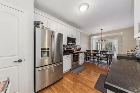 Kitchen - 4147 Gensen Loop, Cincinnati, OH 45245 photo 4 of 4
