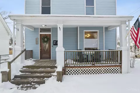 Exterior - 6017 Bramble Ave, Cincinnati, OH 45227 photo 3 of 8