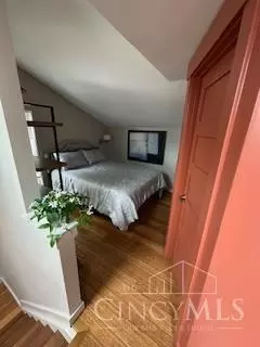 Bedroom - 6017 Bramble Ave, Cincinnati, OH 45227 photo 6 of 7