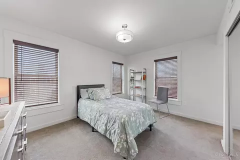 Bedroom - 6017 Bramble Ave, Cincinnati, OH 45227 photo 3 of 7