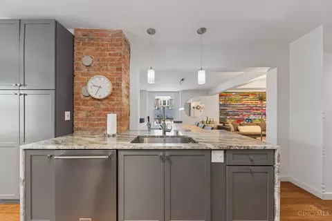 Kitchen - 6017 Bramble Ave, Cincinnati, OH 45227 photo 4 of 12