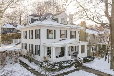 2517 Observatory Ave, Cincinnati, OH 45208