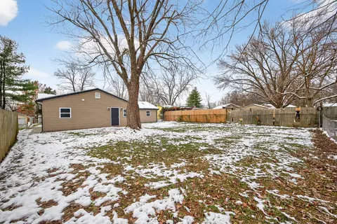 Exterior - 60 Orchard Cir, Blanchester, OH 45107 photo 2 of 4
