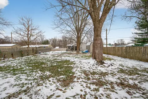 Exterior - 60 Orchard Cir, Blanchester, OH 45107 photo 4 of 4