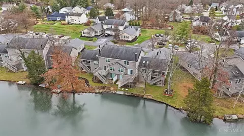 View/Area - 758 Stoneharbor Ln, Hamilton Township, OH 45039 photo 2 of 10