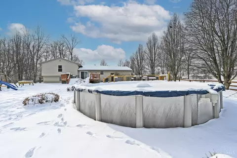 Exterior - 1554 Denny Dr, Amelia, OH 45102 photo 9 of 11