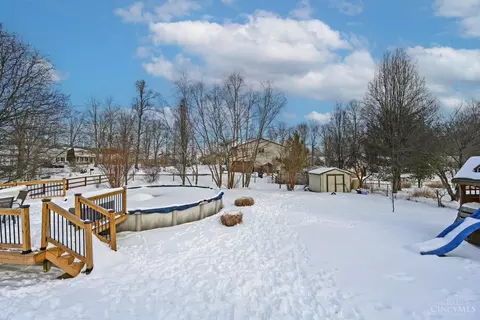 Exterior - 1554 Denny Dr, Amelia, OH 45102 photo 7 of 11