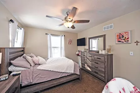 Bedroom - 1554 Denny Dr, Amelia, OH 45102 photo 5 of 12