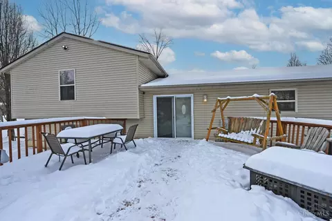 Exterior - 1554 Denny Dr, Amelia, OH 45102 photo 6 of 11