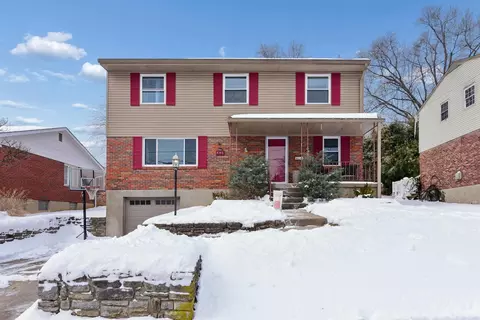 481 Viscount Dr, Cincinnati, OH 45238