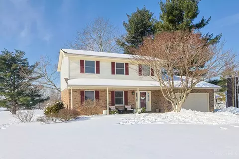 45 Callery Pear Dr, Batesville, IN 47006