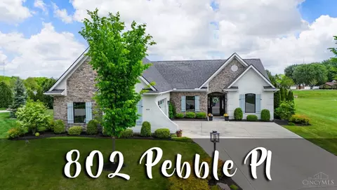 802 Pebble Pl, Tipp City, OH 45371