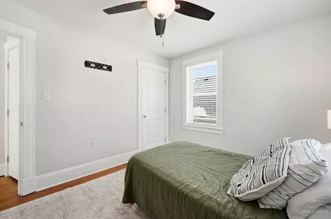 Bedroom - 3902 Taft Ave, Cheviot, OH 45211 photo 5 of 6