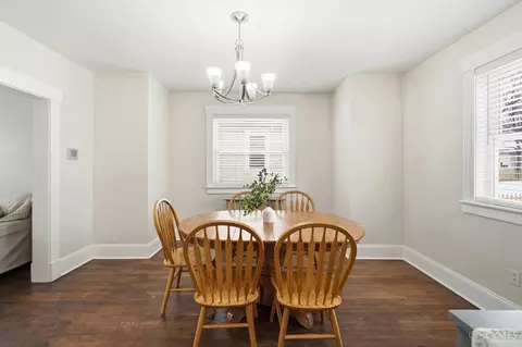 Dining - 3902 Taft Ave, Cheviot, OH 45211 photo 2 of 3