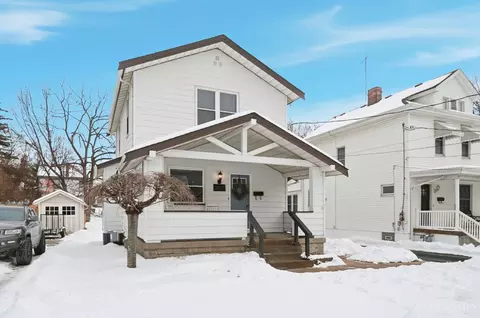 Exterior - 3902 Taft Ave, Cheviot, OH 45211 photo 4 of 10