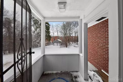 Exterior - 2867 Shaffer Ave, Cincinnati, OH 45211 photo 4 of 4