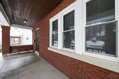 Exterior - 2867 Shaffer Ave, Cincinnati, OH 45211 photo 3 of 4