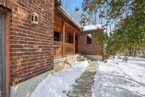 208 Irvin Rd, Blanchester, OH 45107 photo 3