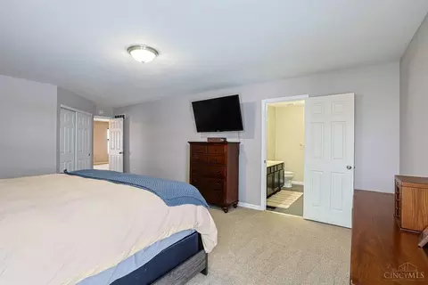 Bedroom - 1539 Sefton Dr, Harrison, OH 45030 photo 3 of 7