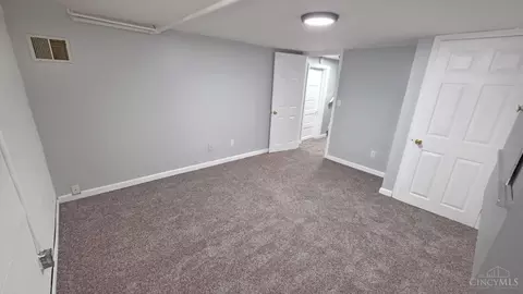 Bedroom - 3454 Eyrich Rd, Cincinnati, OH 45248 photo 5 of 5