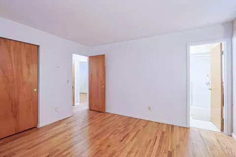 Bedroom - 906 Garnoa Dr, Cincinnati, OH 45231 photo 2 of 6