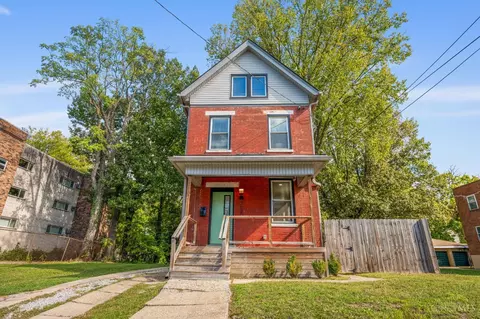 3120 Hackberry St, Cincinnati, OH 45207