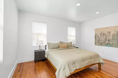 Bedroom - 3120 Hackberry St, Cincinnati, OH 45207 photo 3 of 4
