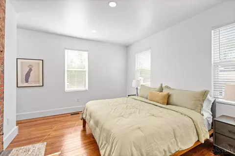Bedroom - 3120 Hackberry St, Cincinnati, OH 45207 photo 4 of 4