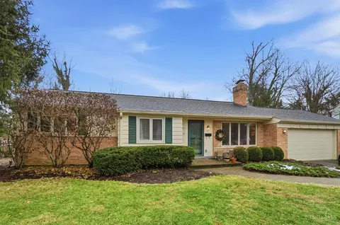 141 Wrenwood Ln, Terrace Park, OH 45174