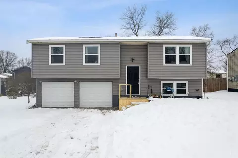 5725 Linden Dr, Milford, OH 45150
