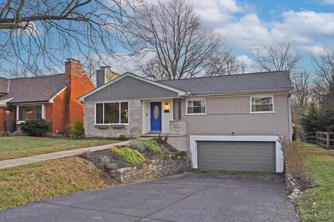 7311 Timberknoll Dr, Cincinnati, OH 45242