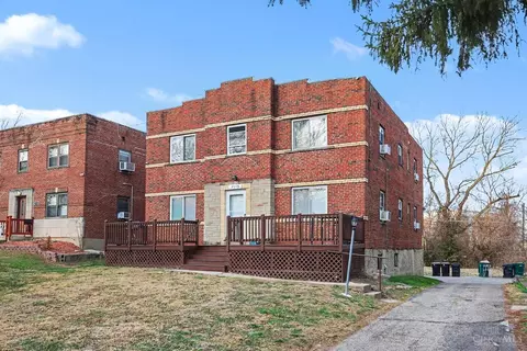 7119 Eastlawn Dr, Cincinnati, OH 45237