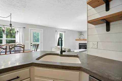 Kitchen - 671 Mccormick Ln, Cincinnati, OH 45245 photo 5 of 5