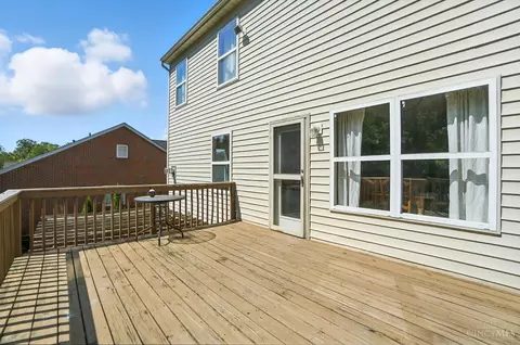 Exterior - 671 Mccormick Ln, Cincinnati, OH 45245 photo 8 of 20