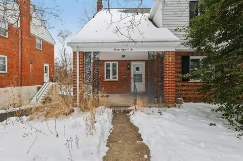 2806 Losantiridge Ave, Cincinnati, OH 45213