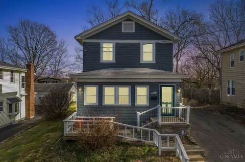 1118 Burns Ave, Wyoming, OH 45215