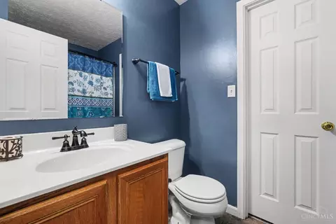 Bath - 317 Robin Ave, Mount Orab, OH 45154 photo 1 of 2