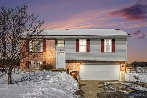 Exterior - 317 Robin Ave, Mount Orab, OH 45154 photo 2 of 8