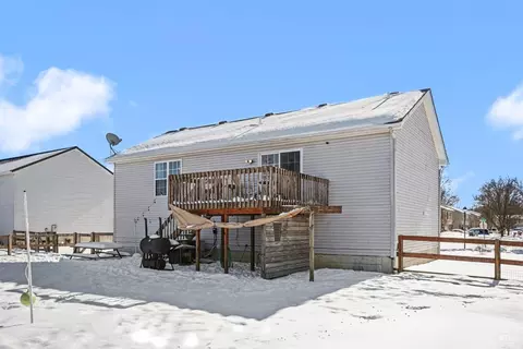Exterior - 317 Robin Ave, Mount Orab, OH 45154 photo 7 of 8