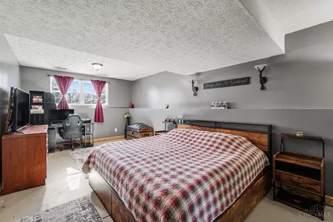 Bedroom - 317 Robin Ave, Mount Orab, OH 45154 photo 6 of 7