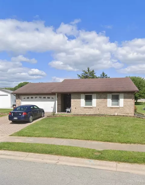 481 Apple Dr, Eaton, OH 45320
