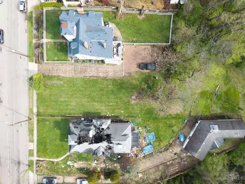 4700 Edgewood Ave, Cincinnati, OH 45232 photo 3