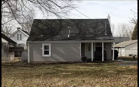 2477 Maple St, Overpeck, OH 45055