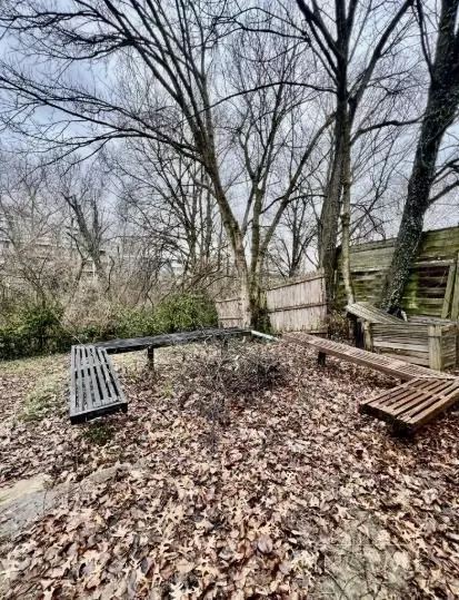 2281 Galbraith Rd, Cincinnati, OH 45237 photo 9