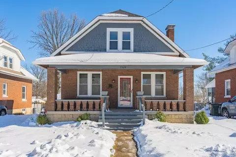 7324 Maple Ave, Mount Healthy, OH 45231