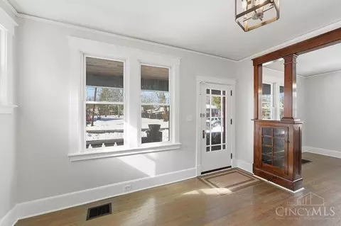 Entry Way - 7324 Maple Ave, Mount Healthy, OH 45231 photo 1 of 3