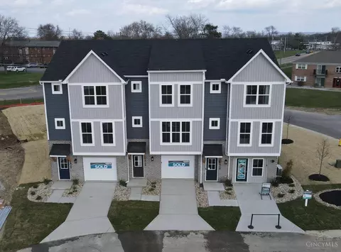 604 Brightview Pl, Forest Park, OH 45240
