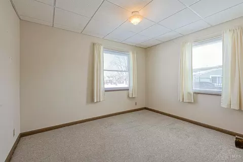 Bedroom - 103 W Crest Dr, Reading, OH 45215 photo 5 of 7