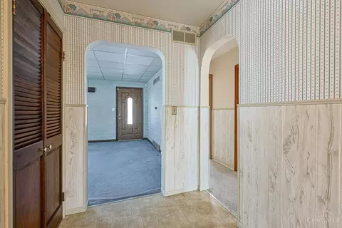 Entry Way - 103 W Crest Dr, Reading, OH 45215 photo 2 of 2